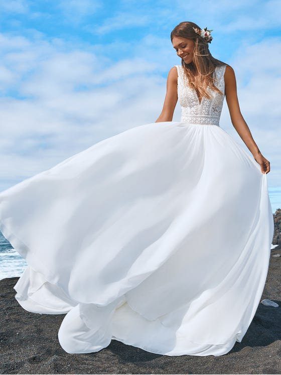 pronovias - Wedding Dresses